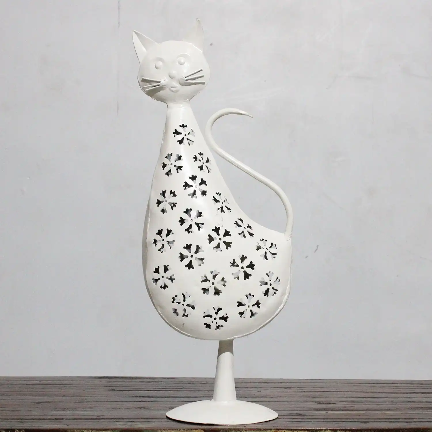 White Colored Decorative Cat Shape Candle Holder - popular handicrafts